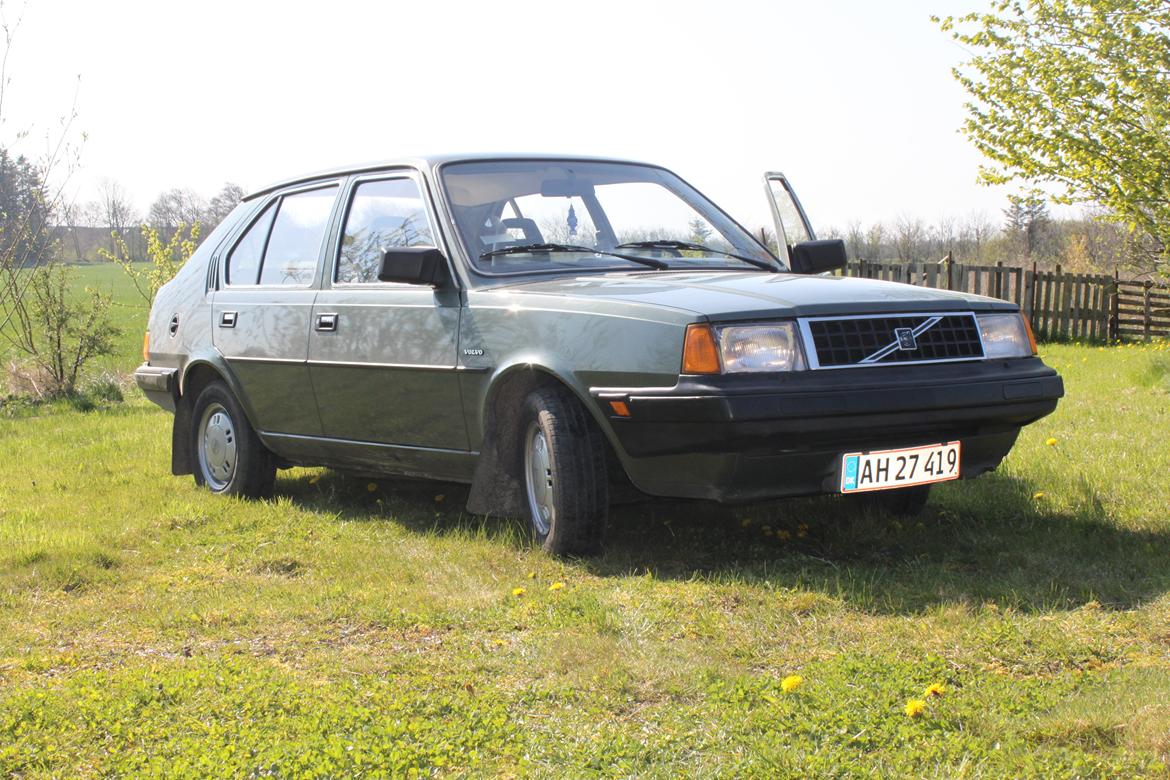 Volvo 340 DL billede 2