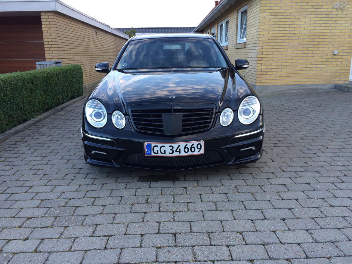 Mercedes Benz W211 E320 cdi V6 faceliftet AMG  billede 3