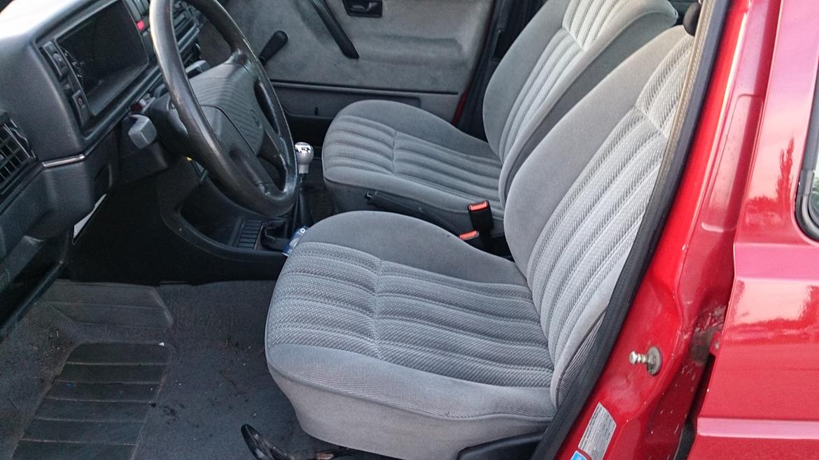 VW Golf 2 1.3 CL 5drs billede 15