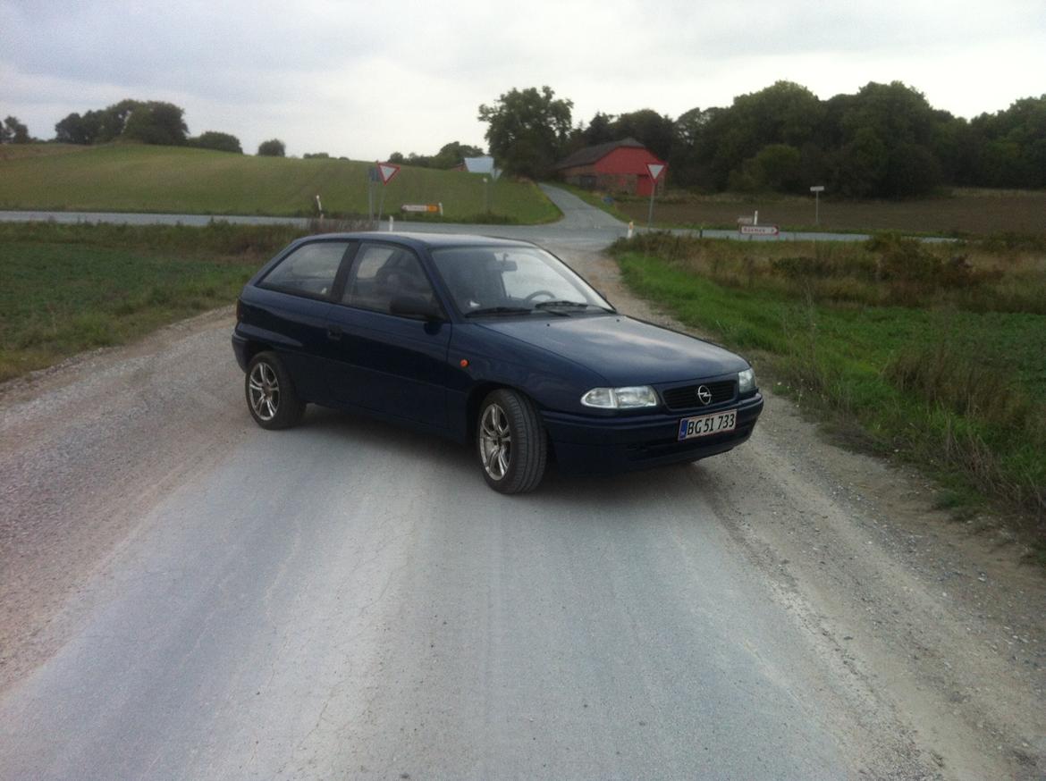 Opel Astra F 1,4i billede 11