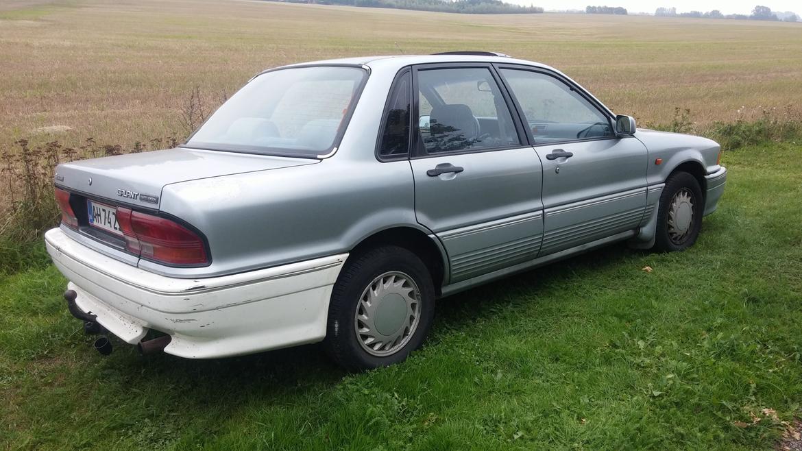 Mitsubishi galant billede 4