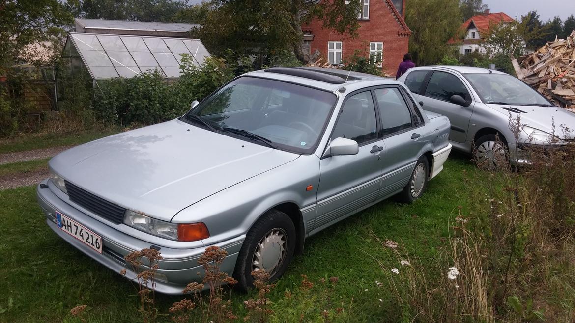 Mitsubishi galant billede 2