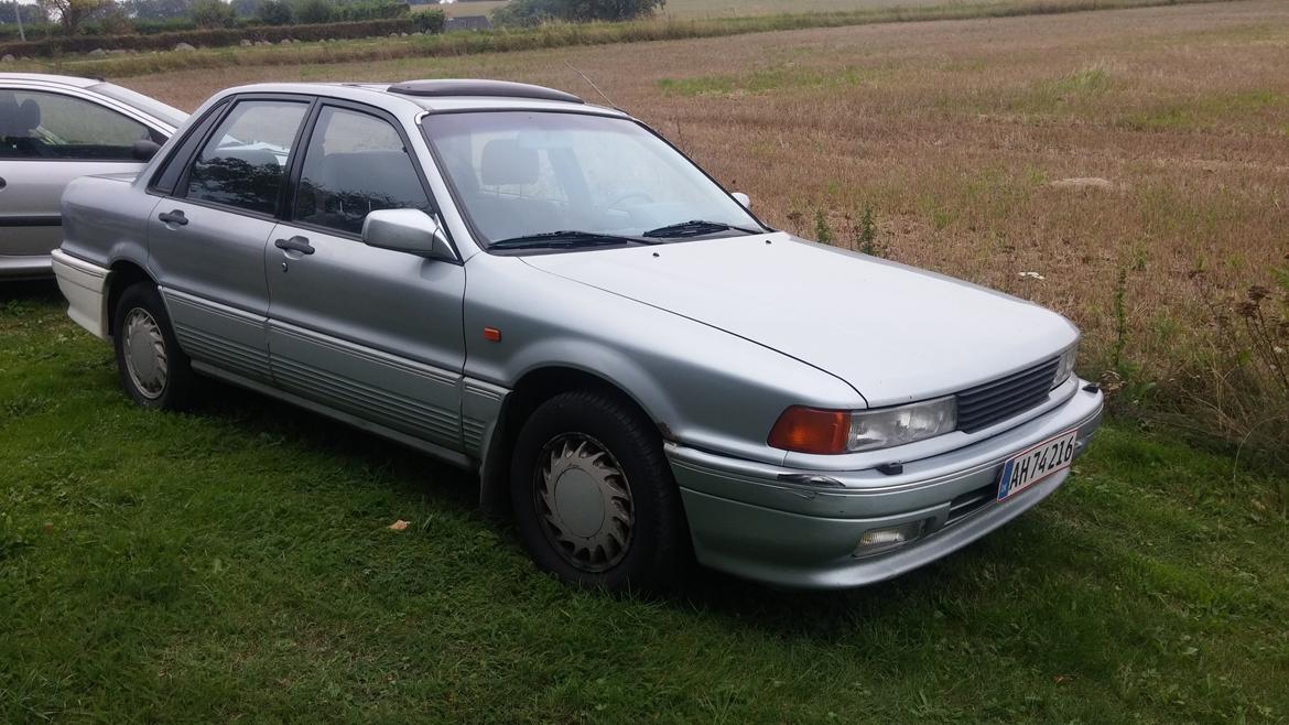 Mitsubishi galant billede 1