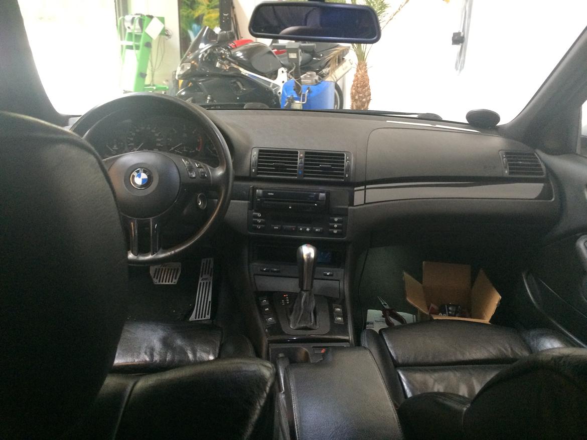 BMW 330D Touring billede 8