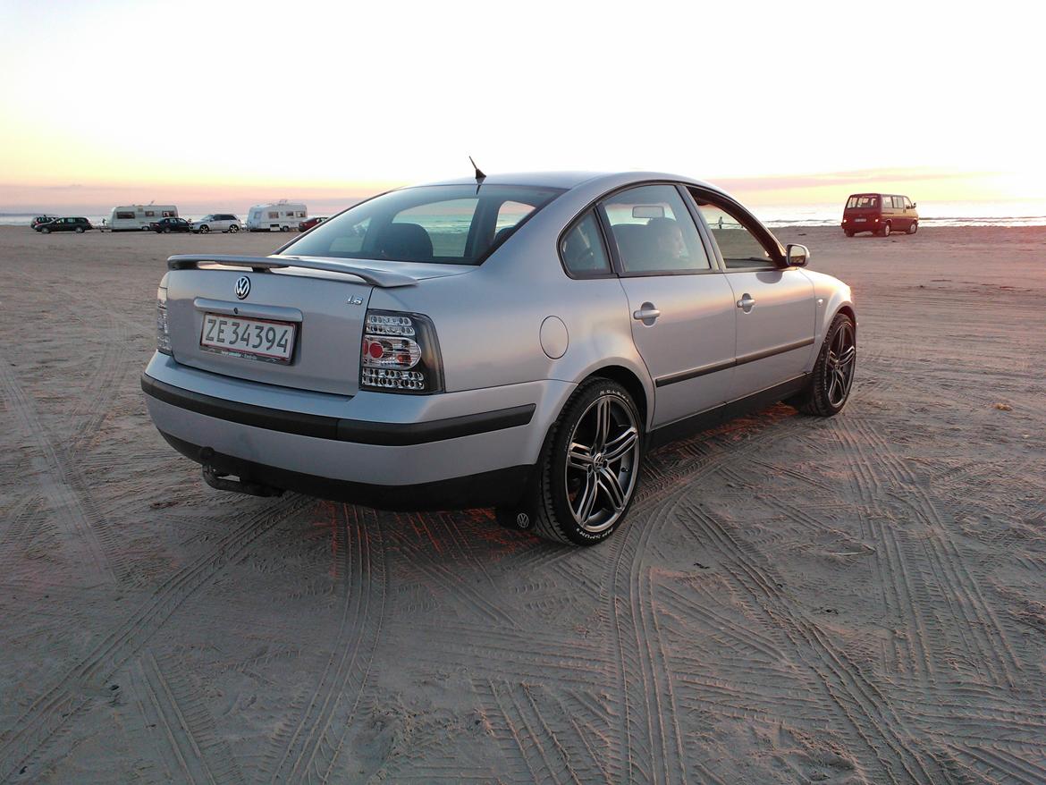 VW passat 1.6 limo billede 5