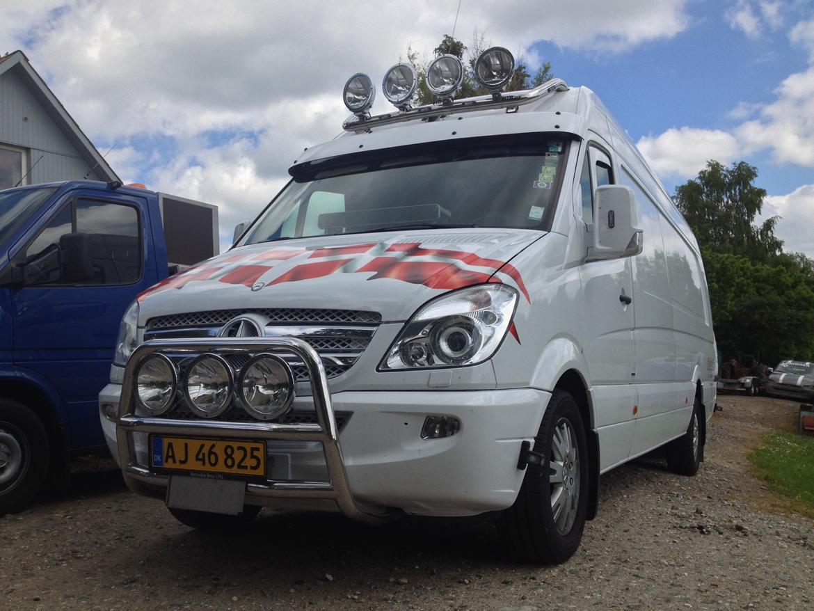 Mercedes Benz Sprinter 319 billede 1