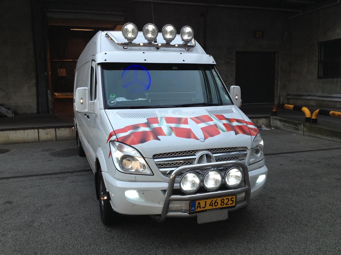 Mercedes Benz Sprinter 319 billede 4