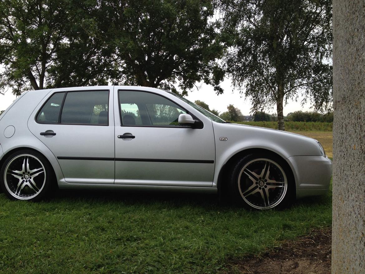 VW Golf 4 billede 1