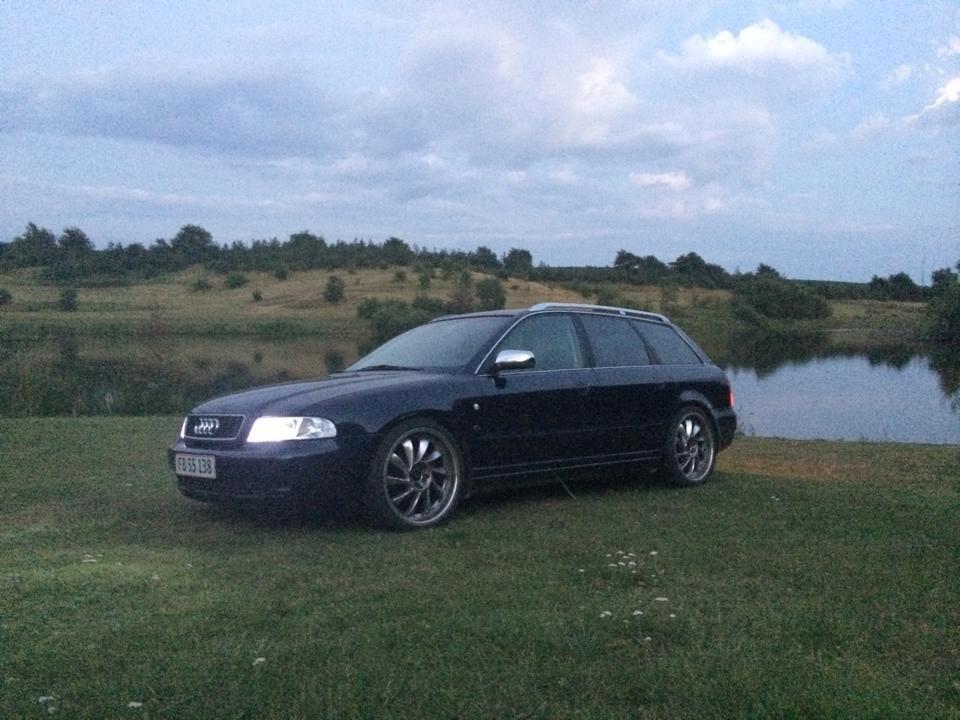 Audi A4 1,8 T QUATTRO 270 HK billede 2