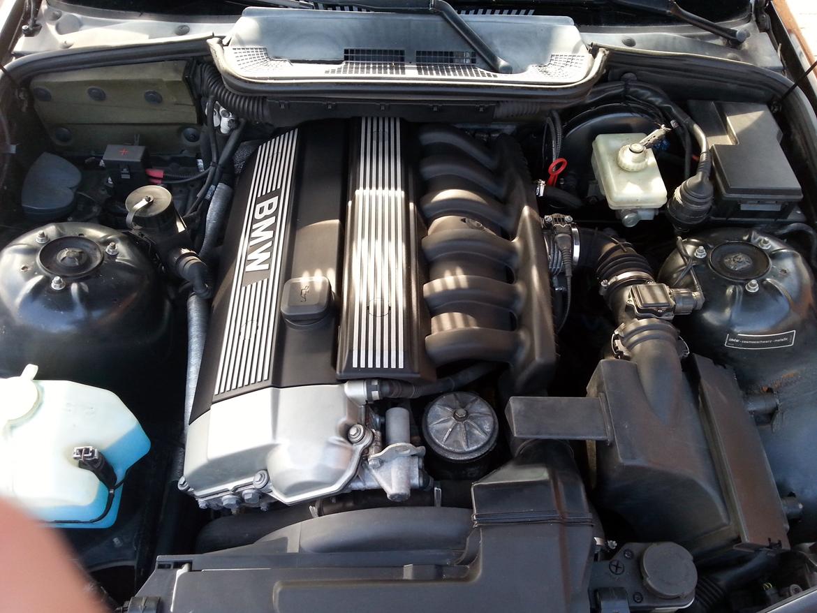 BMW 320i Coupé e36 Vanos billede 10