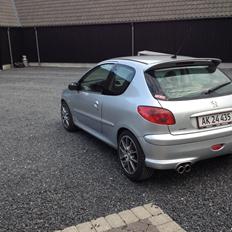 Peugeot 206 RC