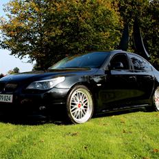 BMW E60 530D M-Tech - Moment Monsteret!