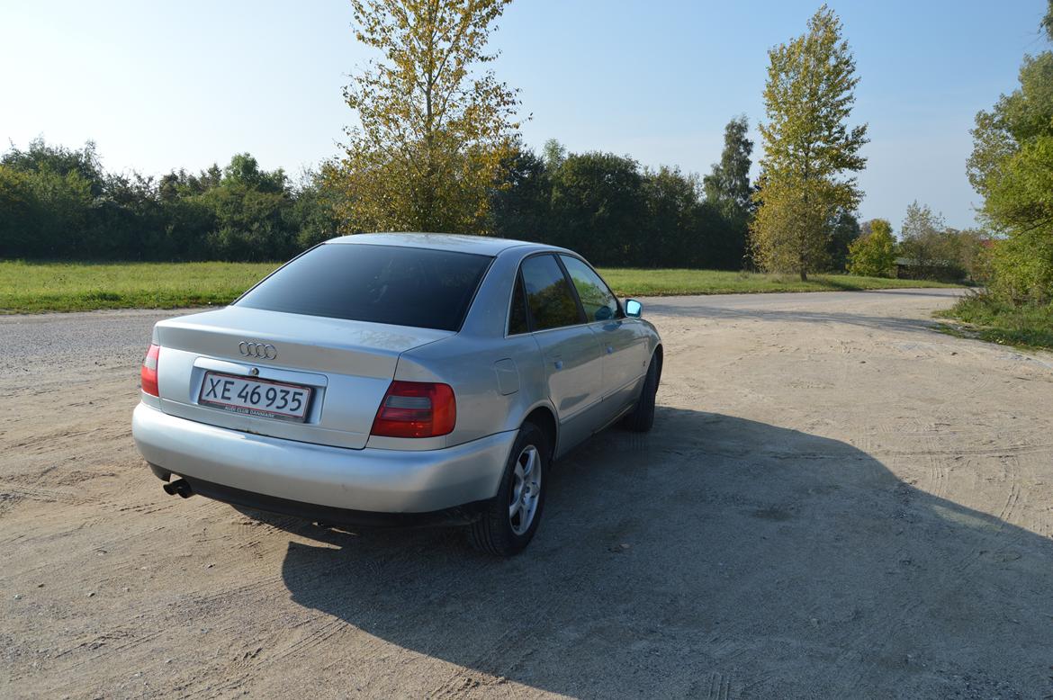 Audi A4 2,6 v6 sedan billede 2