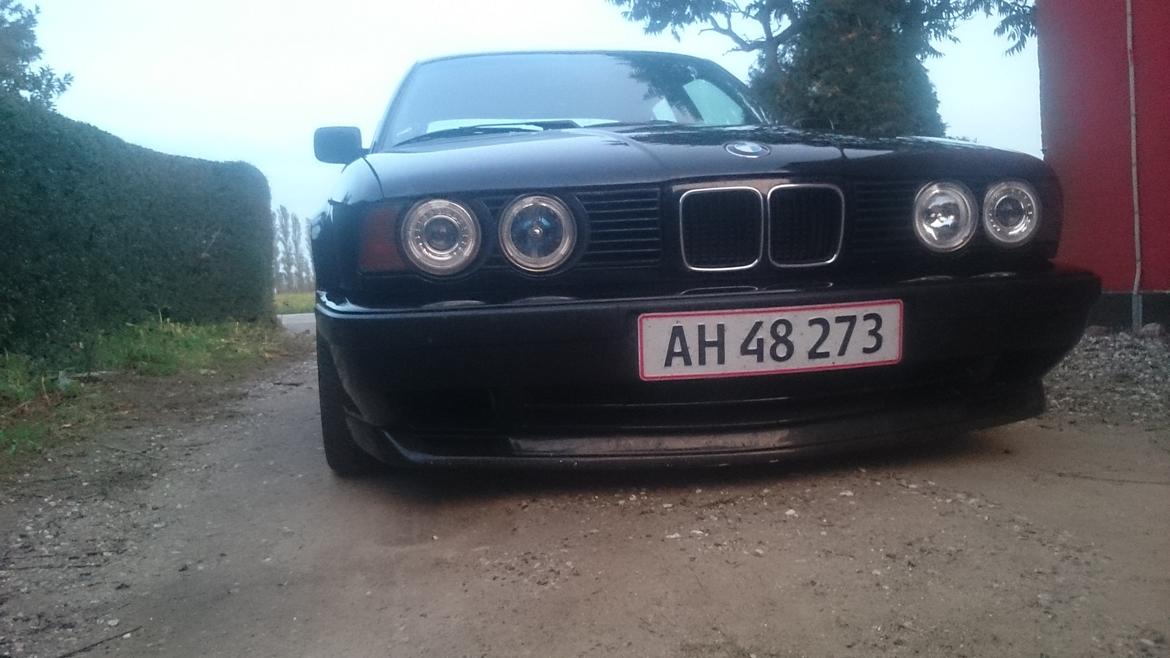 BMW e34 525 billede 1