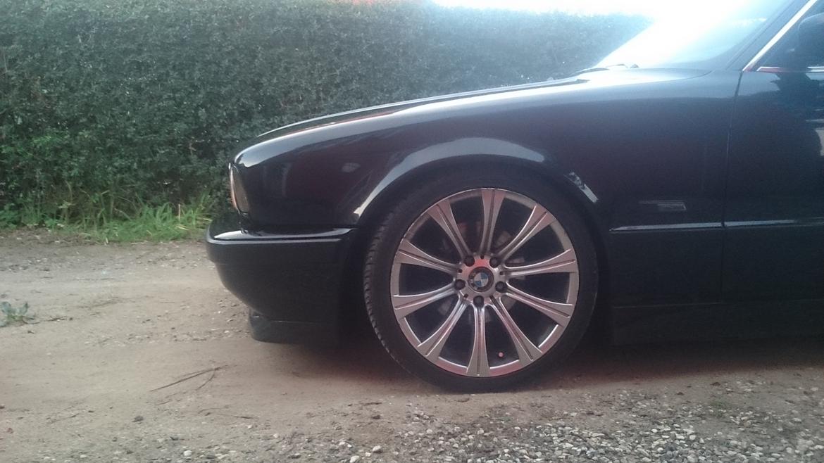 BMW e34 525 billede 8