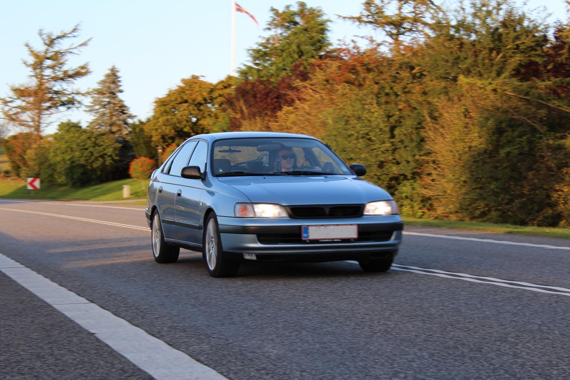Toyota Carina E 1.6 SLI billede 10