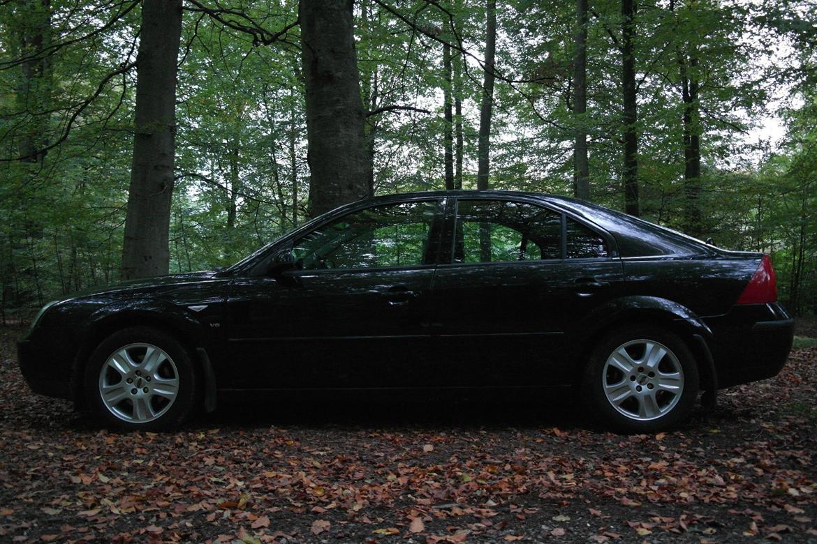 Ford Mondeo, Mk3, Ghia X billede 2