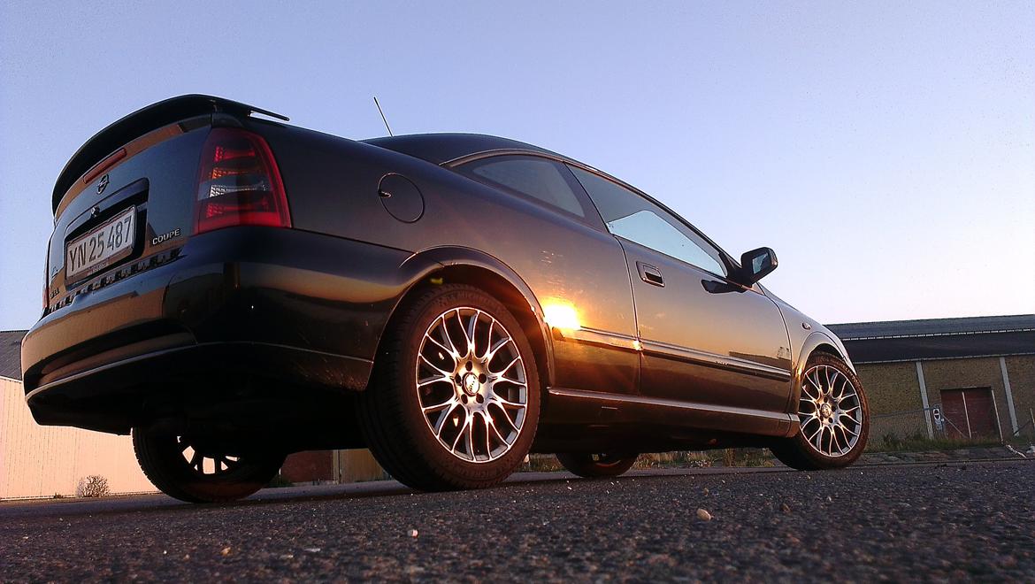 Opel Astra Coupé Bertone TURBO billede 9