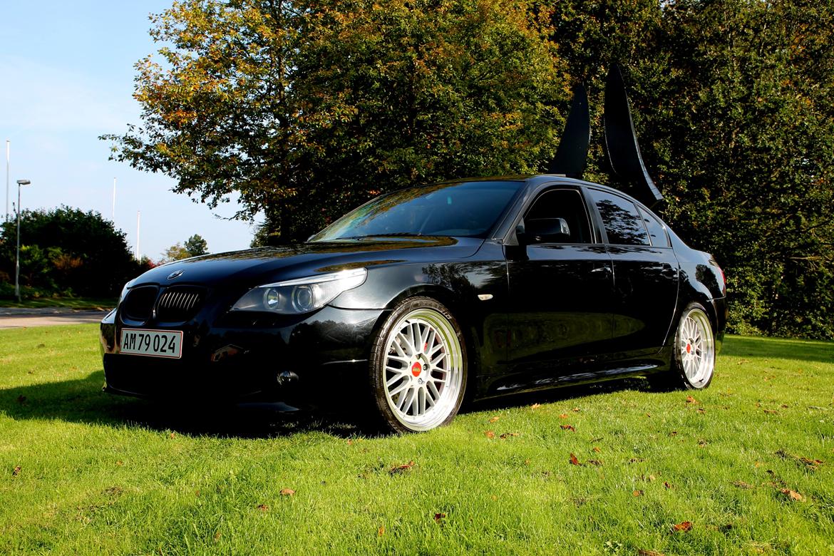 BMW E60 530D M-Tech - Moment Monsteret! billede 1