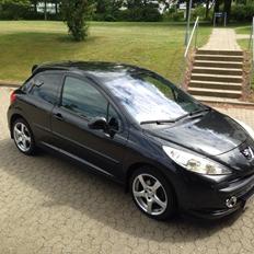 Peugeot 207 1.6 HDI S16