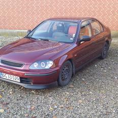 Honda civic 1,5 is