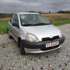 Toyota Yaris 1000 16V