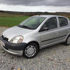 Toyota Yaris 1000 16V
