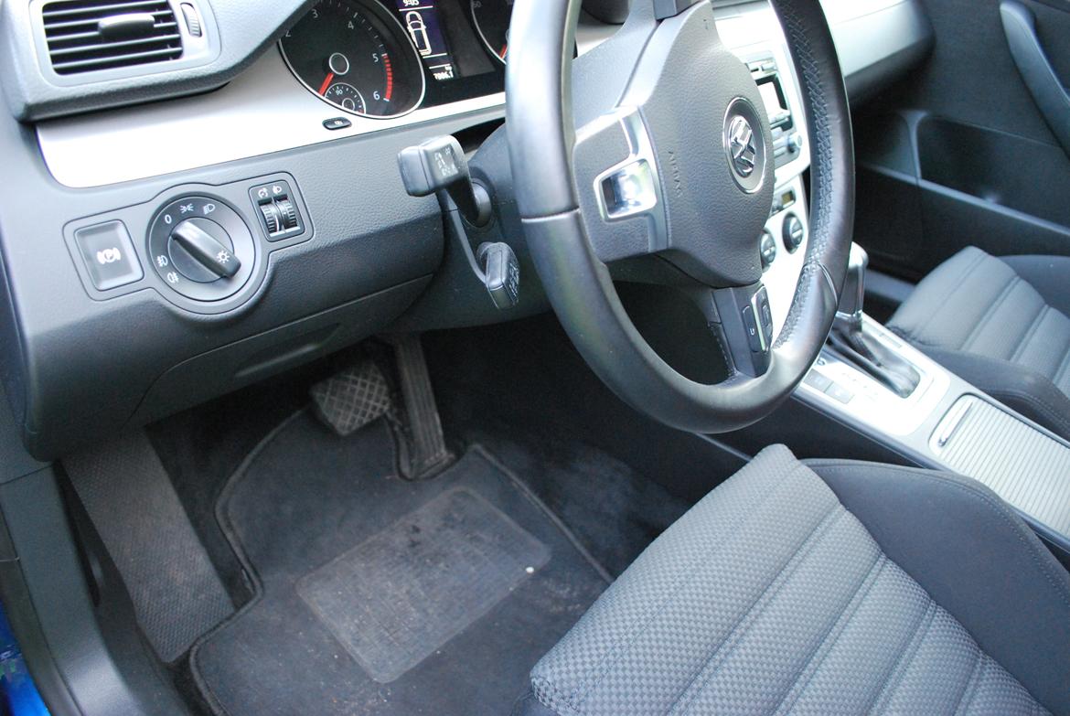 VW Passat variant R-Line "SOLGT" billede 17