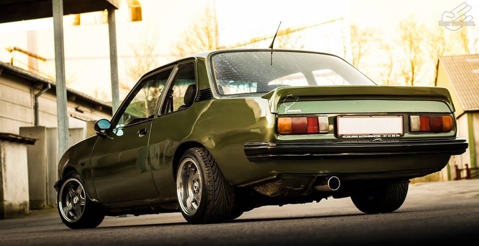 Opel ascona b billede 14