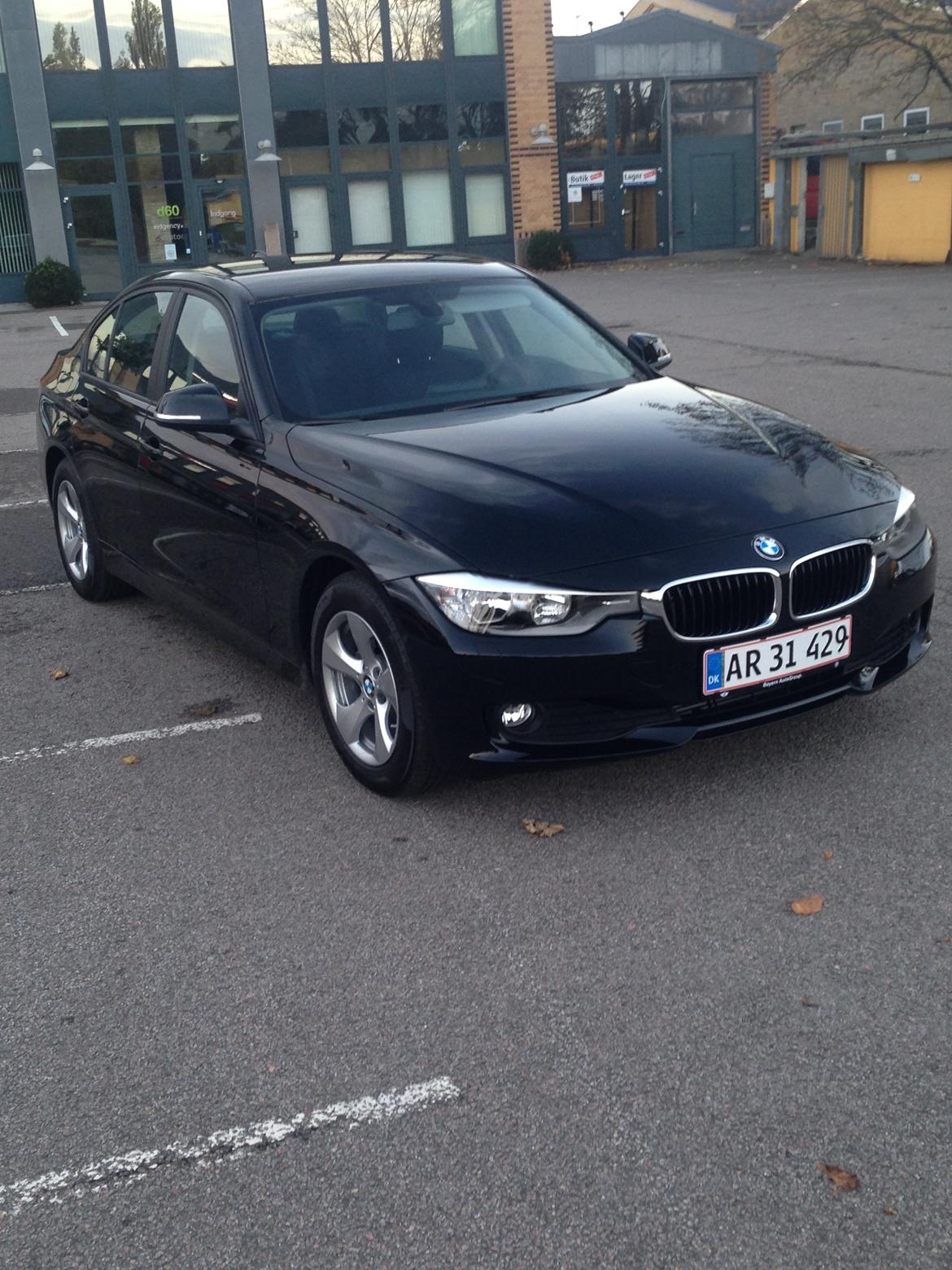 BMW 320d ED Edition billede 2