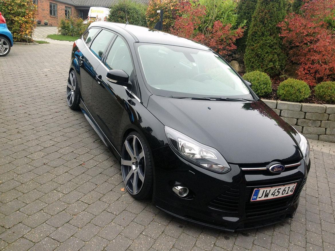 Ford Focus Titanium Stationcar billede 2