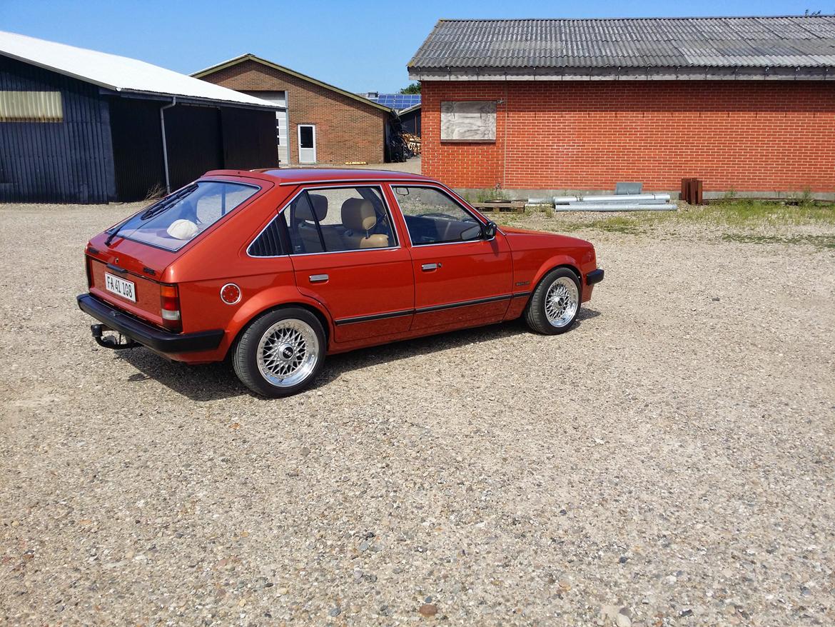 Opel Kadett D 1,3 berlina billede 9