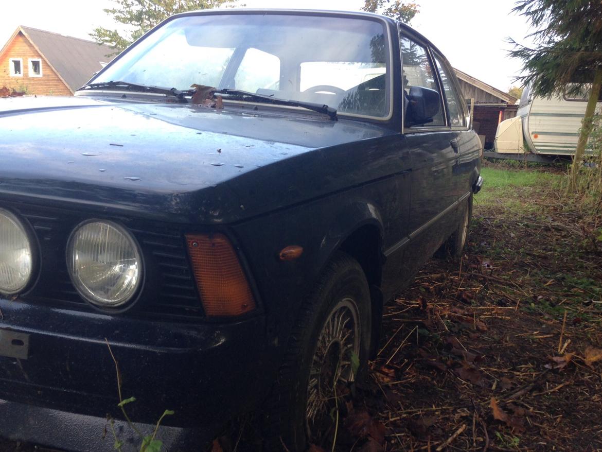 BMW E21 320 (SOLGT) billede 5