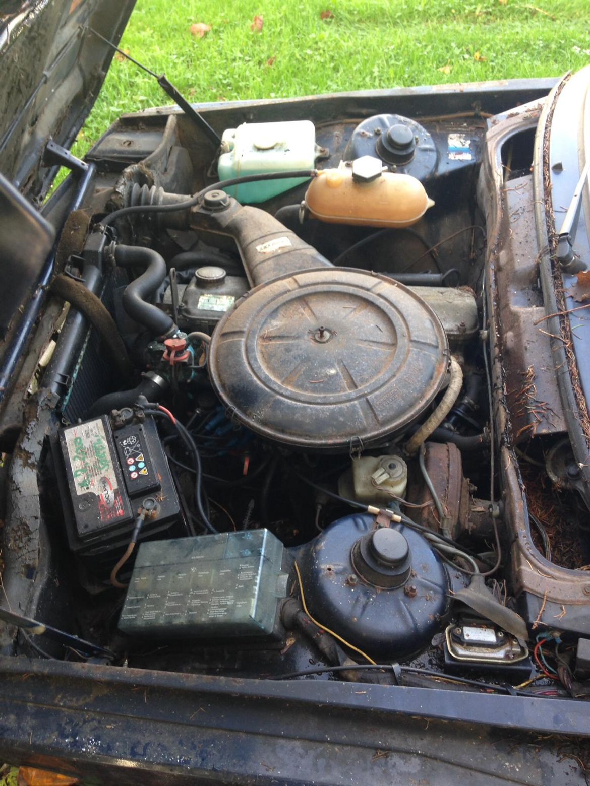 BMW E21 320 (SOLGT) billede 13