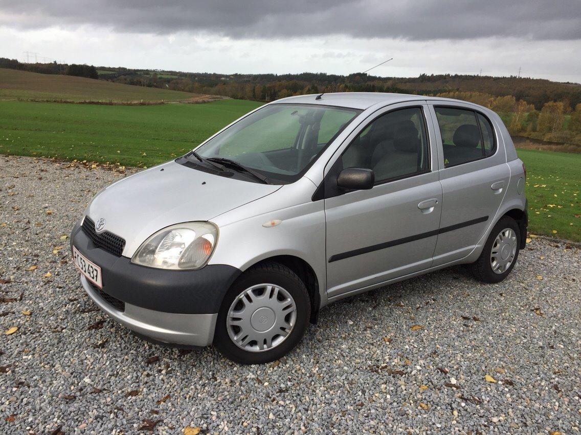 Toyota Yaris 1000 16V billede 3
