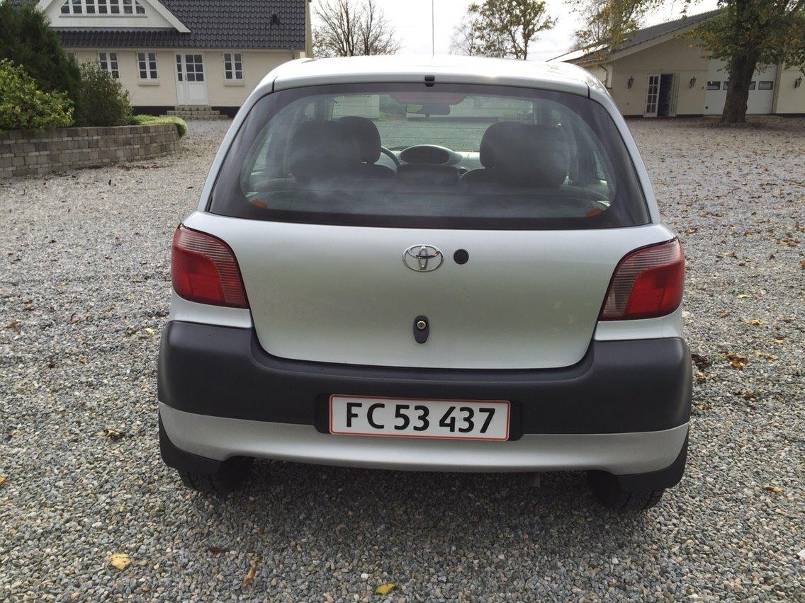 Toyota Yaris 1000 16V billede 6