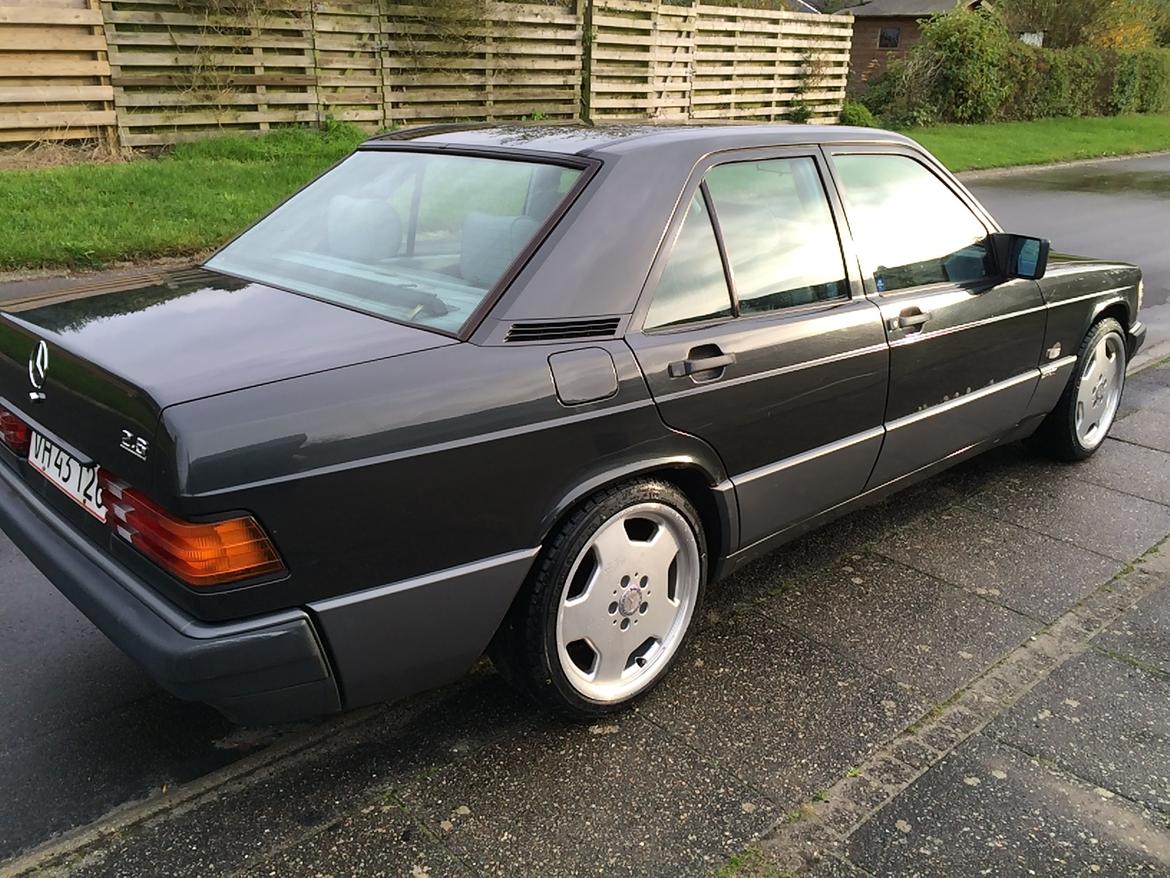 Mercedes Benz 190 E billede 10