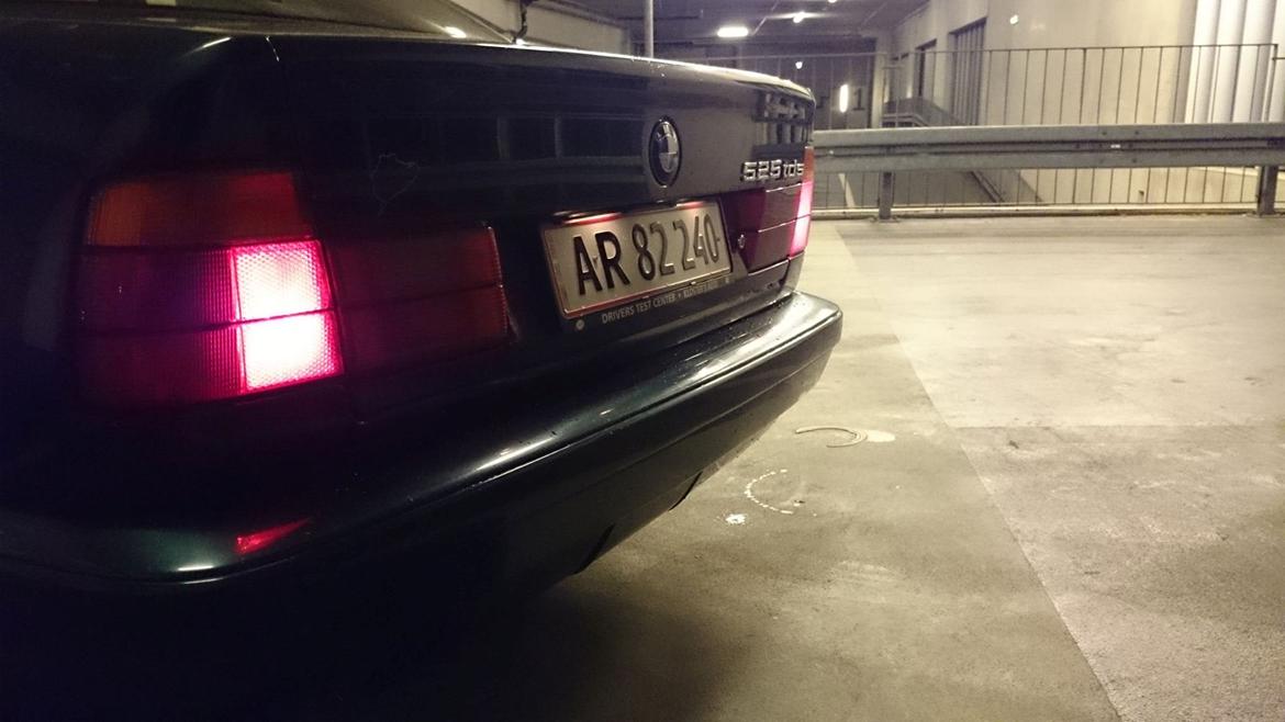 BMW e34 525 TDS billede 1