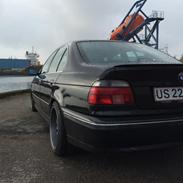 BMW E39 520i