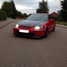 Honda civic EK3 hatchback (b16a2 swap)
