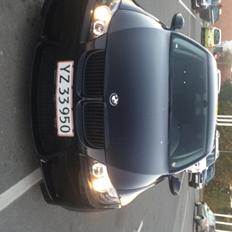 BMW 320i E90