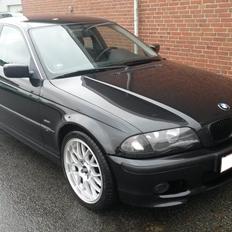 BMW E46 320i