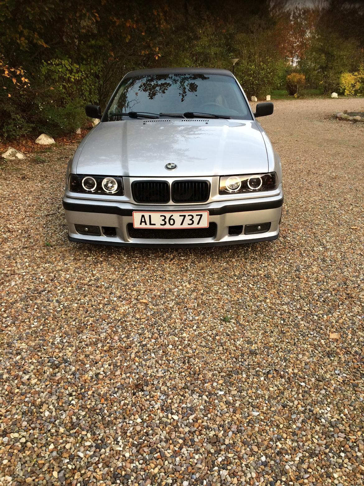 BMW E36 325i coupé "SOLGT" billede 2