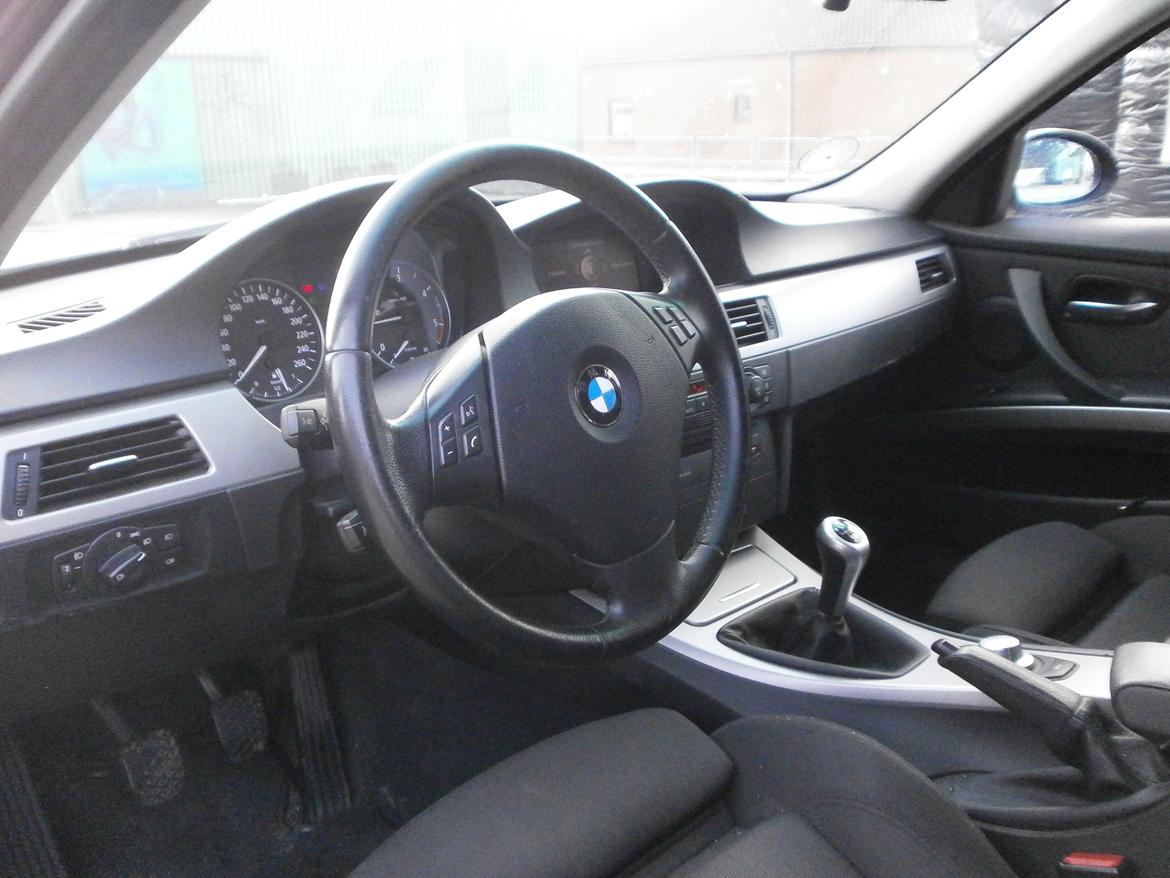 BMW e91 320d billede 12