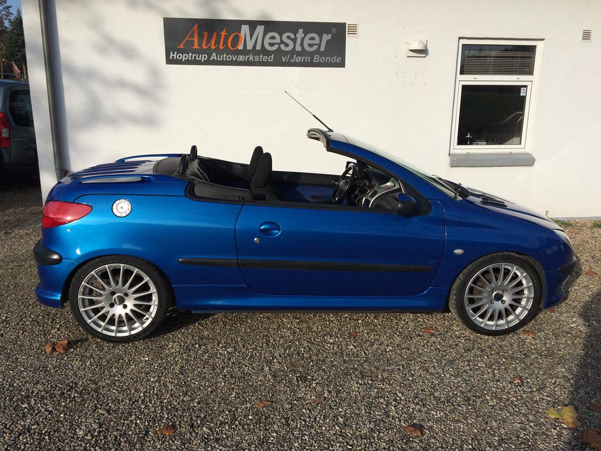 Peugeot 206 cc "solgt" billede 2