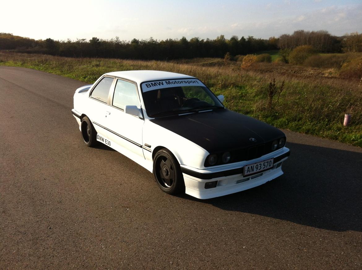 BMW 325 I E30 billede 19