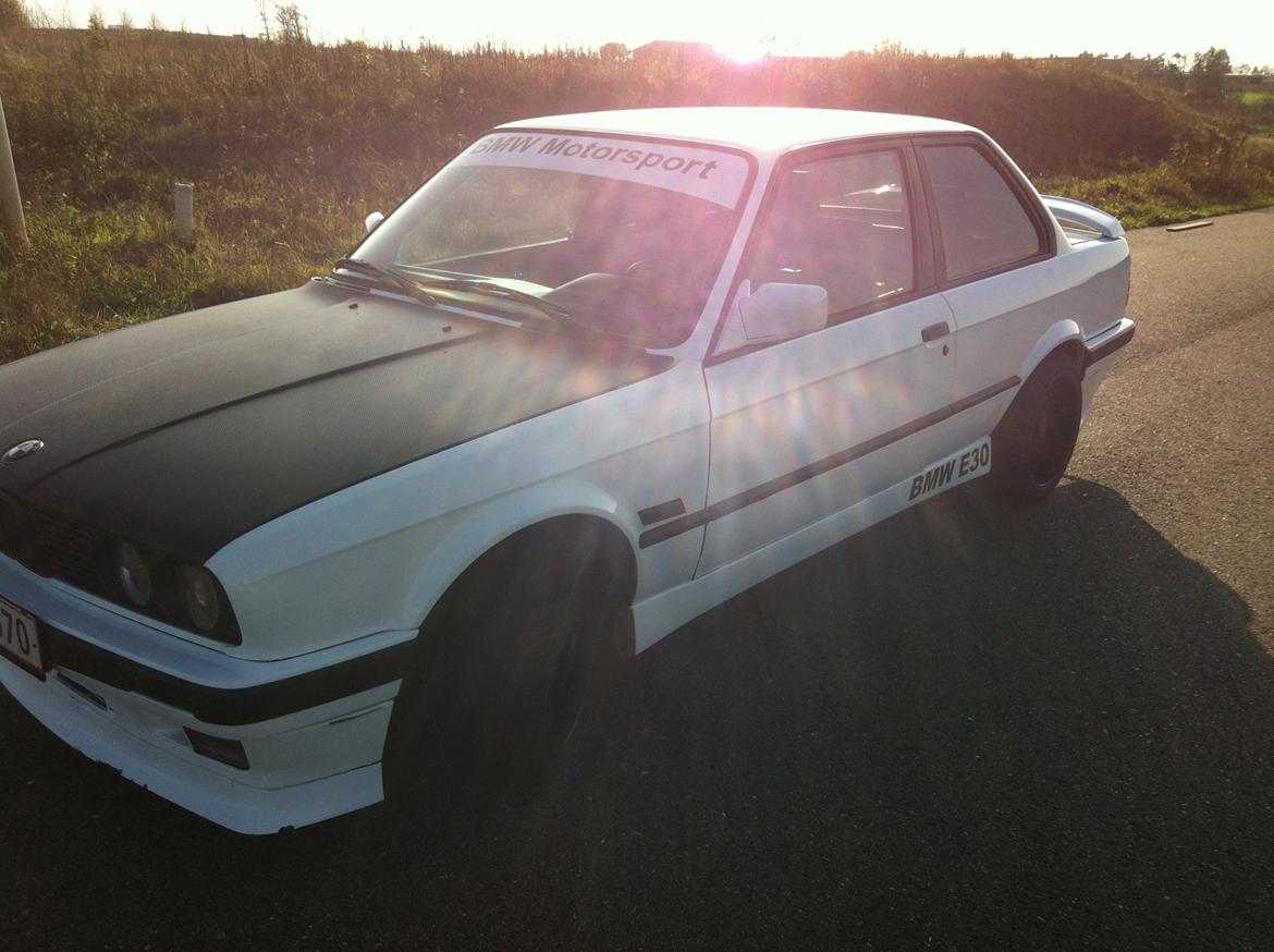 BMW 325 I E30 billede 36