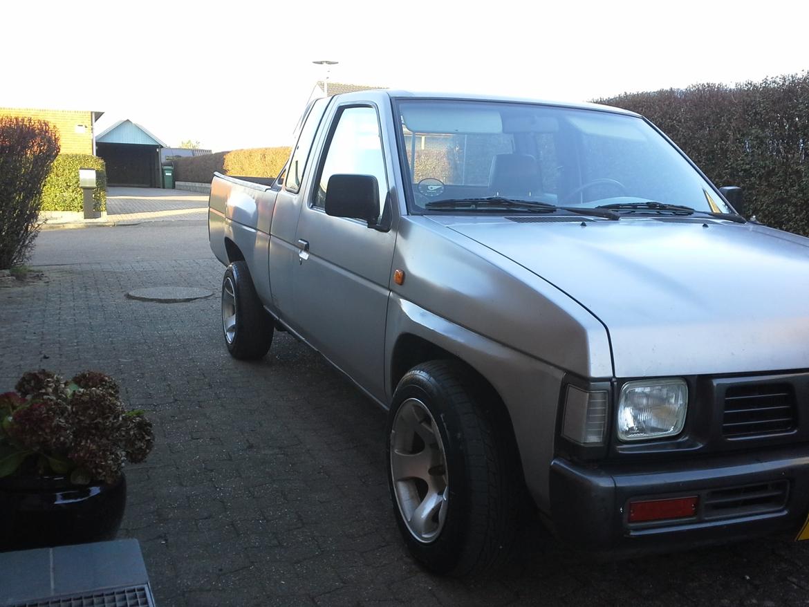 Nissan King Cab 2,5 Diesel billede 1