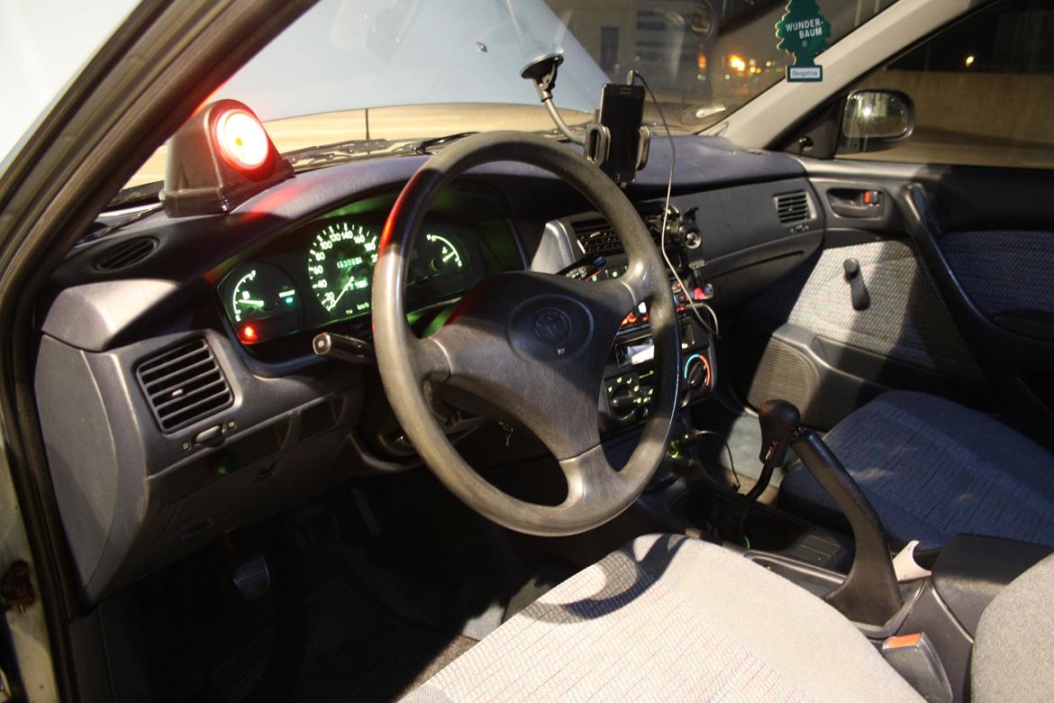 Toyota Carina E 1.6 SLI billede 7