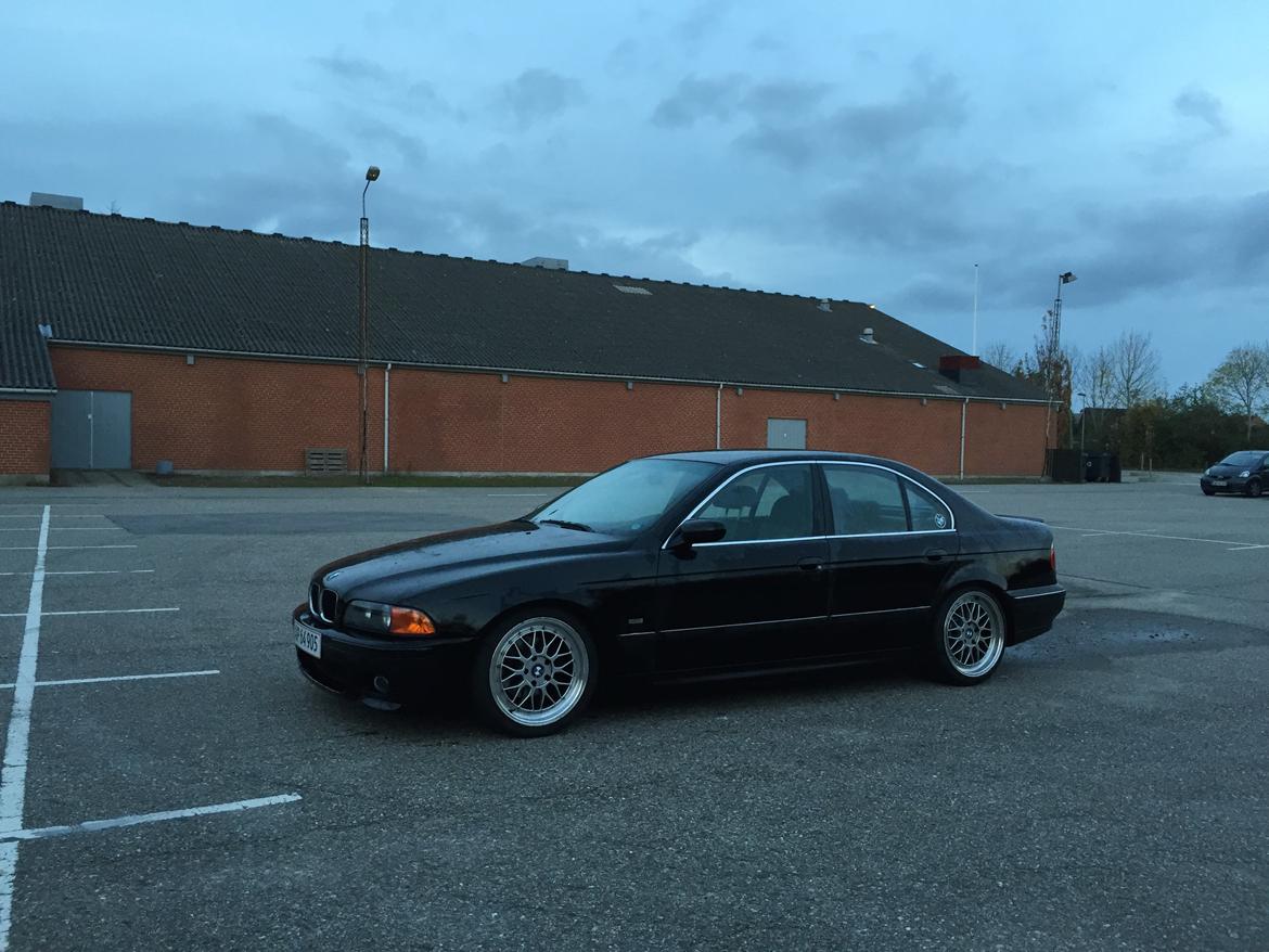BMW E39 520i billede 2